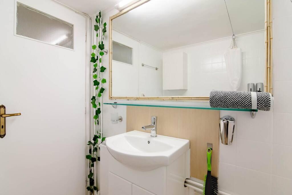 Athens Paradise Apartament 50 Sqm Near To Metro #2 Εξωτερικό φωτογραφία